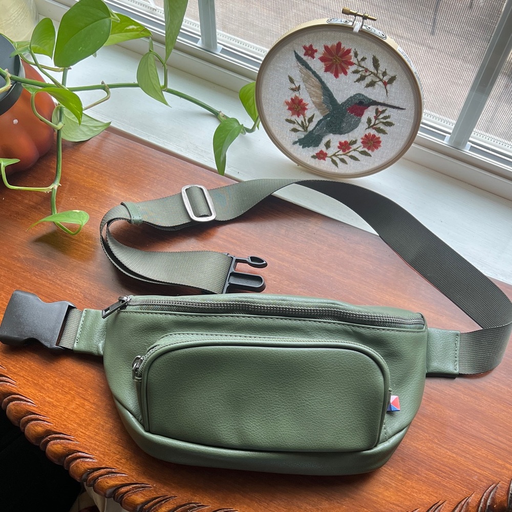 Kibou Premium Vegan Leather Crossbody Bag Diaper Fanny Pack Olive Green